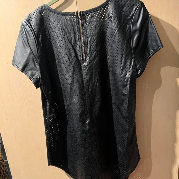 Black Pleather Faux Leather Top Sz S - Picture 5 of 7